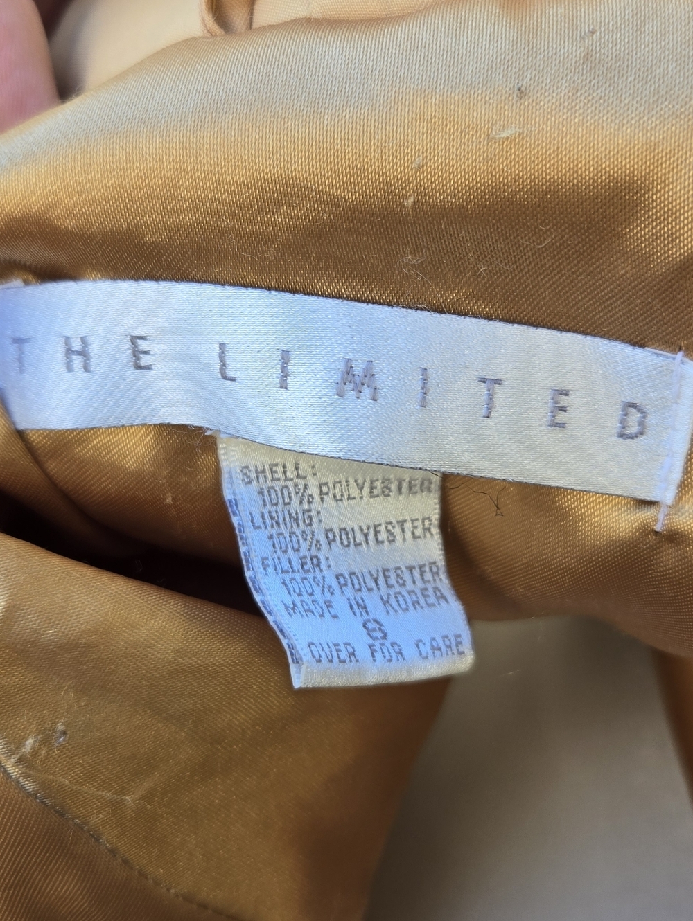 The Limited Y2K Quilted Hooded Women's Coat in Mustard with Faux Fur Trim - Picture 7 of 9